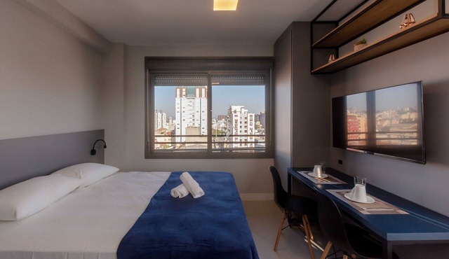 Studio Moderno com Vista para o Parque Farroupilha in Porto Alegre