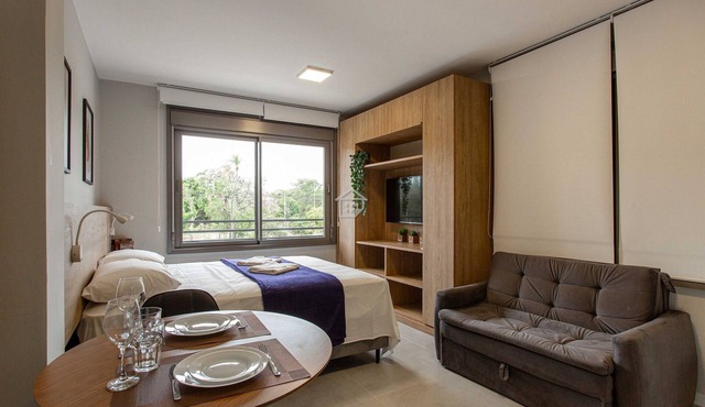 Studio Moderno com Vista Direta para a Redenção in Porto Alegre