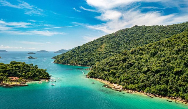 Sun-Kissed Sailing Adventure in Angra dos Reis from Rio de Janeiro to Paraty in Paraty