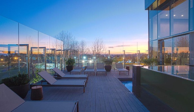 Suryaa Hotel Pinhais, Curio Collection by Hilton in Pinhais
