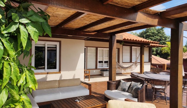 uxury House in Geribá with Exclusive Beach Access – 4 Suites – Amarras Condo in Armação dos Búzios