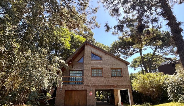 "Valeria" House I Ideal for Families, Near the Beach I Ayres del Bosque Accommodations in Valeria del Mar