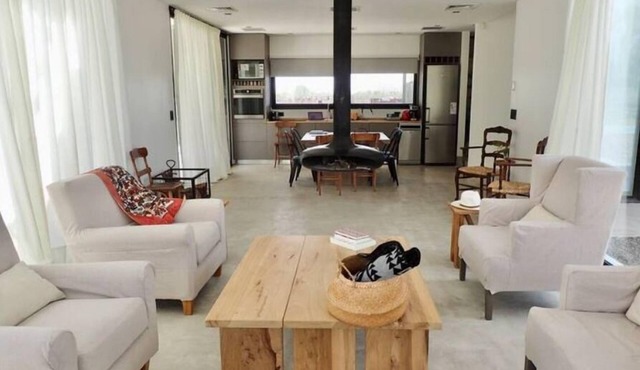 Valle de Uco Modern Chic w/pool in Mendoza