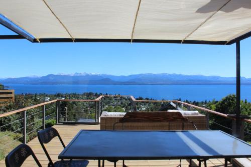 Ventanas Al Lago