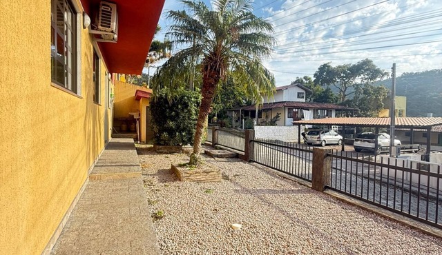 Vista Bela Residential Apartment 01 - Ground Floor in Centro Bombinhas