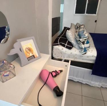 Zona norte próximo norte shopping e praia de Genipabu kit net pra 3 pessoas in Natal