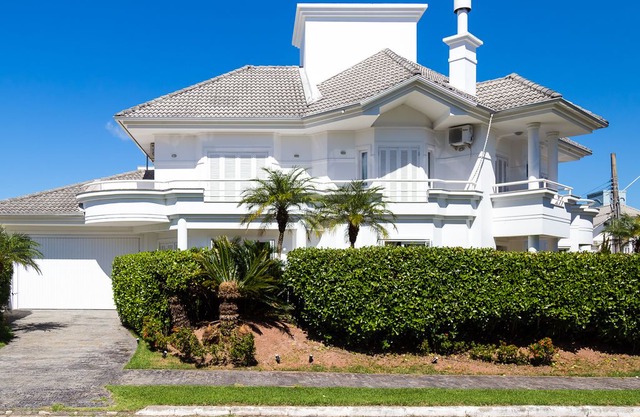 Jurerê international luxury home in Florianópolis
