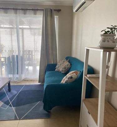 Santa Cruz House | Adelaida