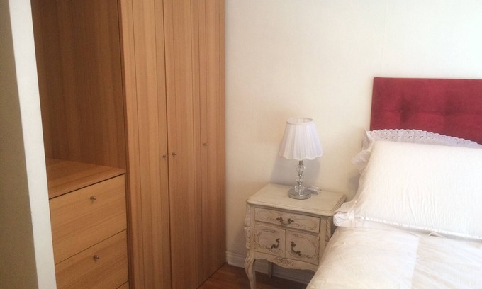 Downtown Santiago House | Depto metro SANTA ANA