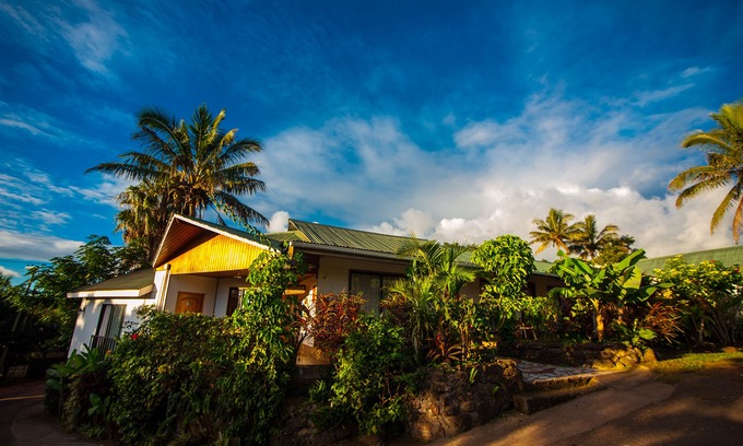 Hanga Roa Hotel | Easter Island Ecolodge