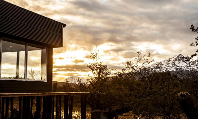 Torres Del Paine Hostel | Refugio Pampa