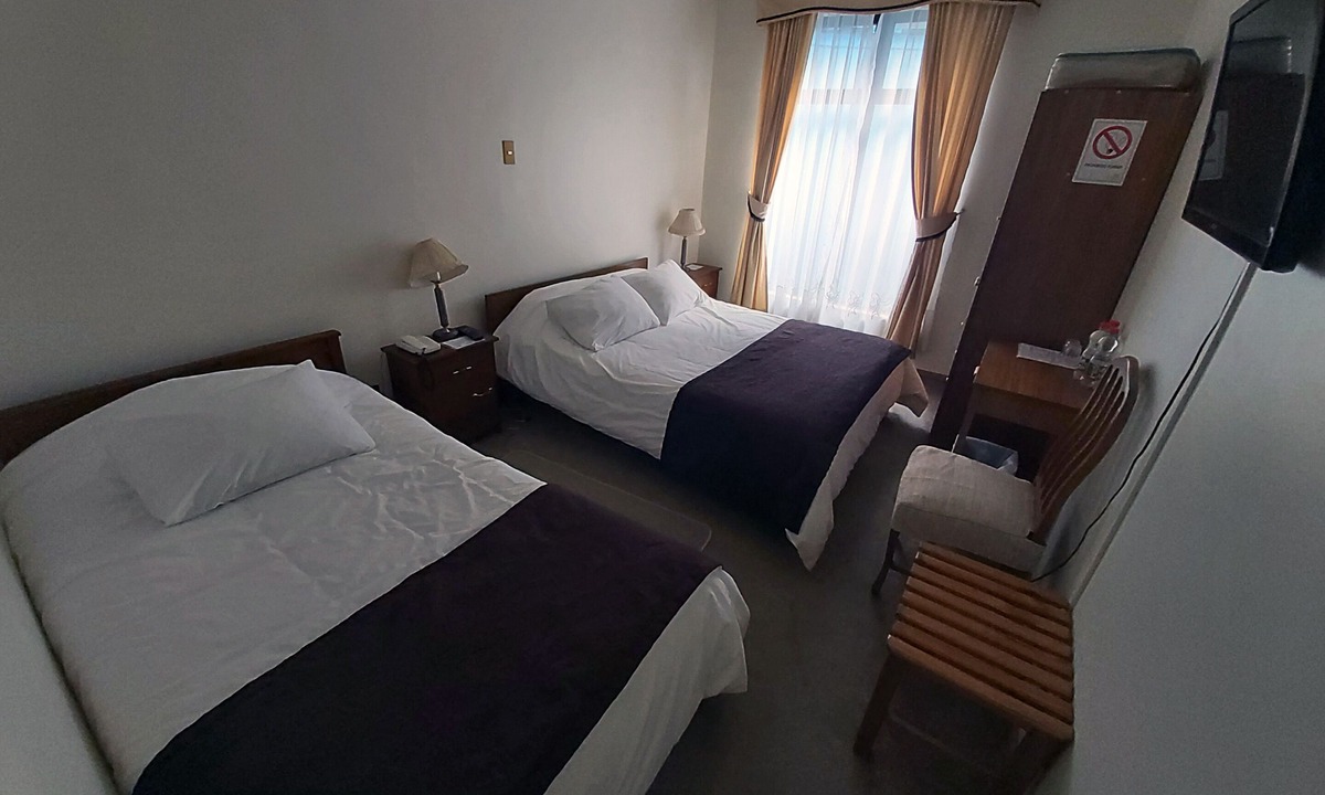 Castro Hotel | Hotel Esmeralda