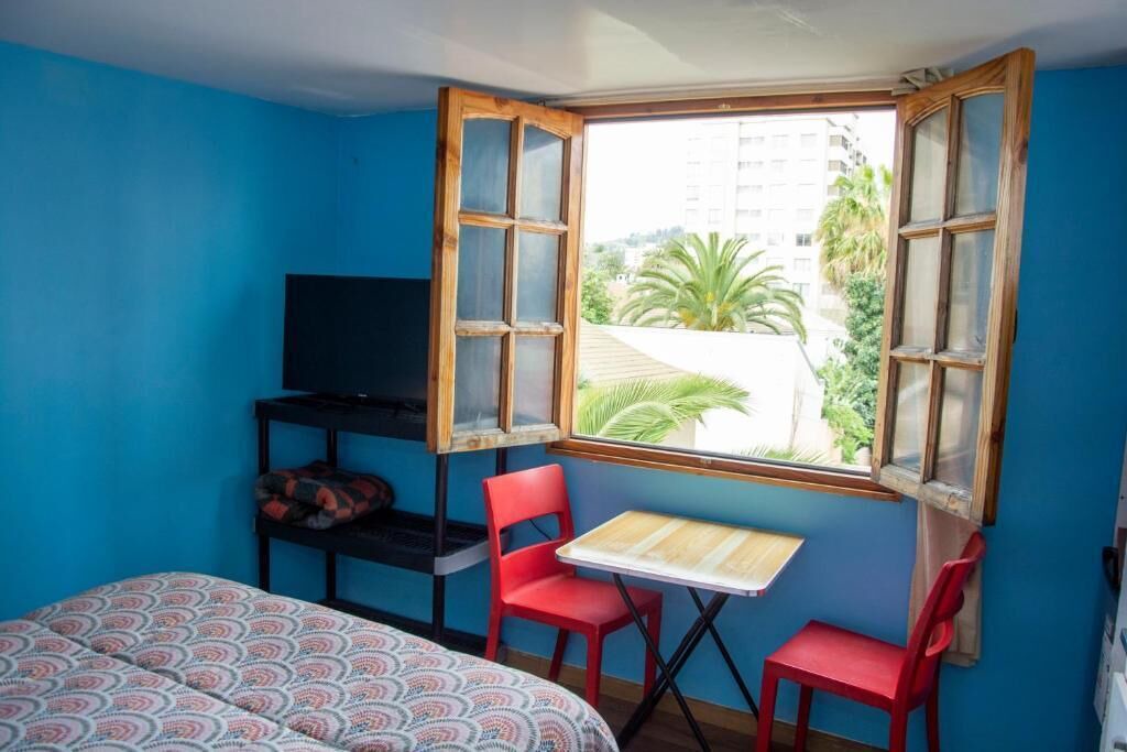 Vina del Mar Hostel | Hostal Entreorientes