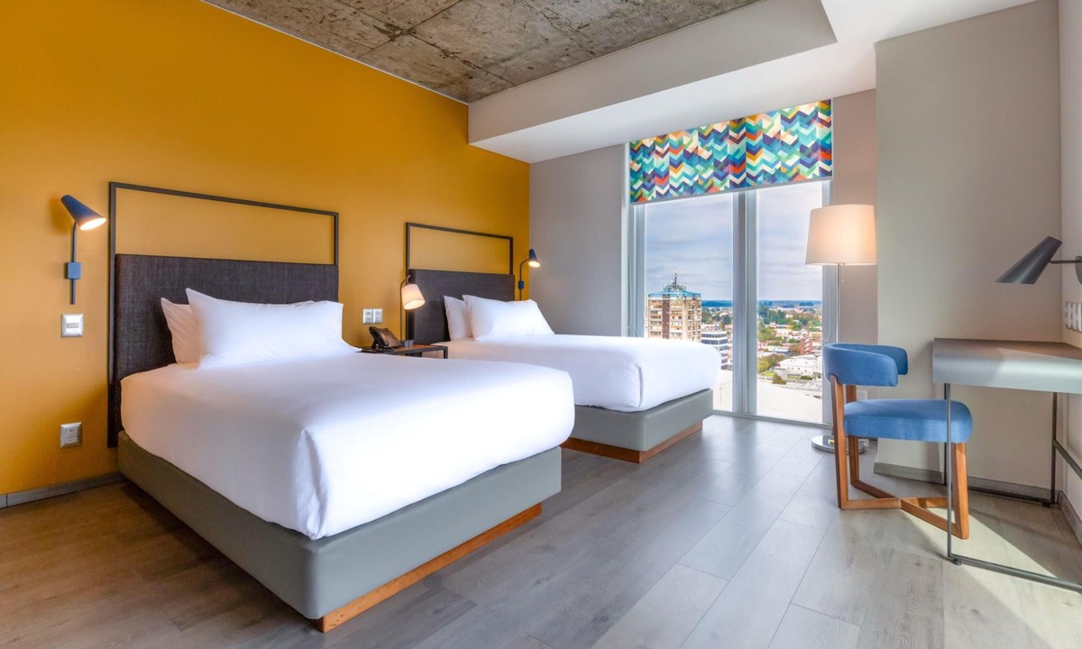 Chillan Hotel | Tru By Hilton Chillan Ferrat