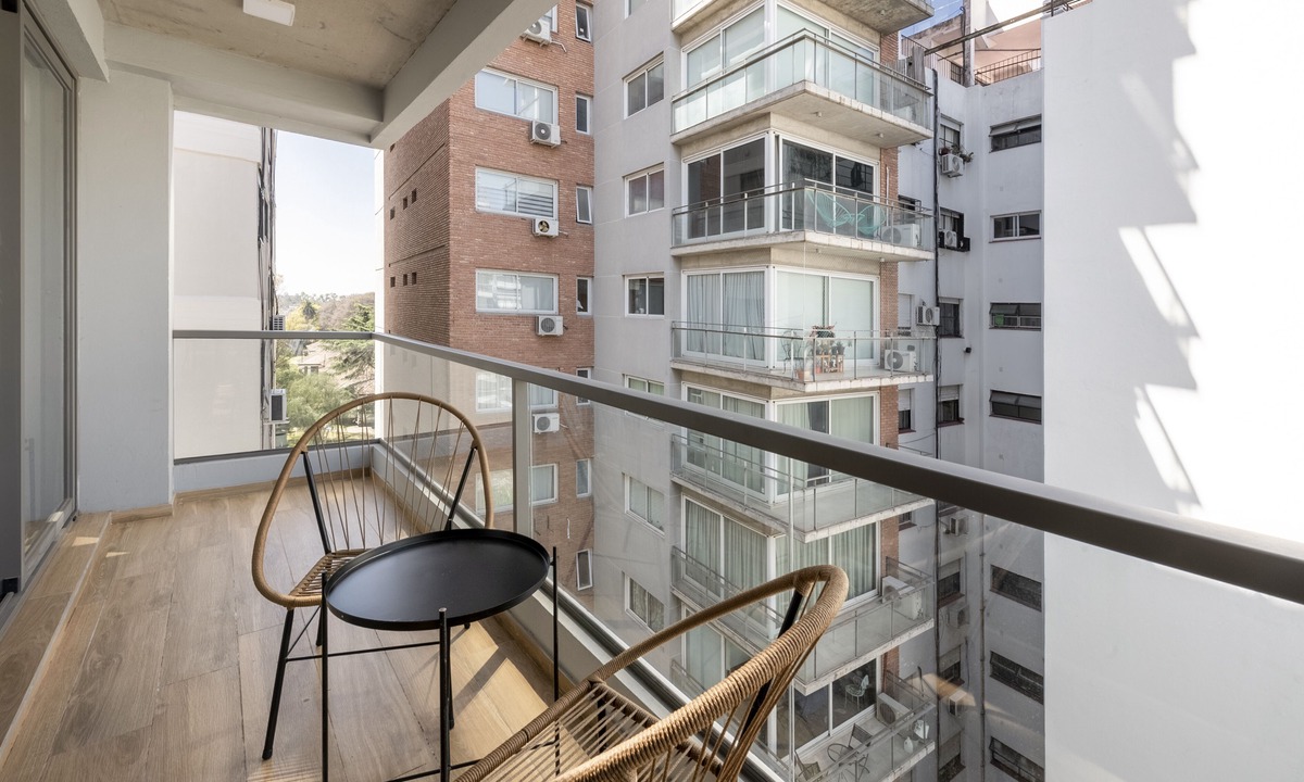 Nunez Apartment | Top Rentals Deheza
