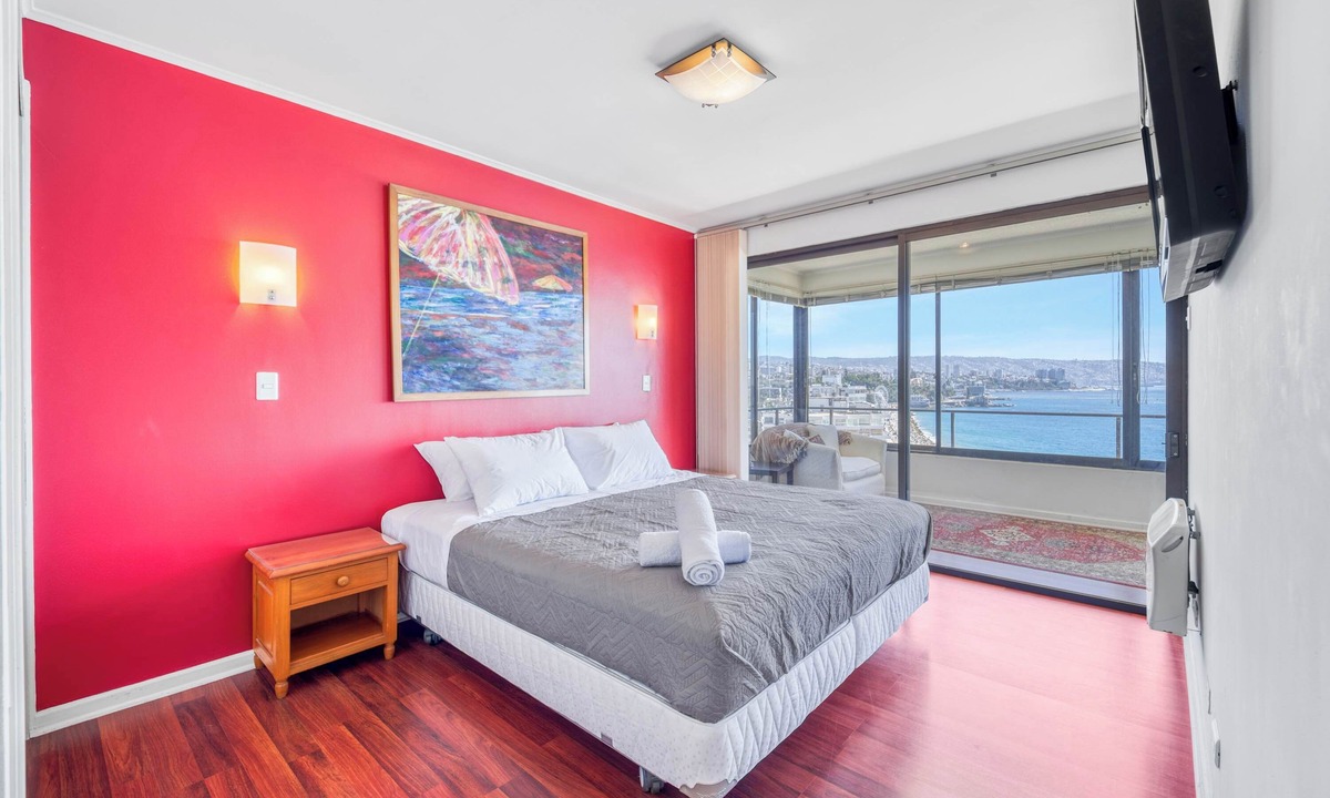 Vina del Mar Apartment | Ocean Stay Apartment w/Ocean View in Viña Del Mar