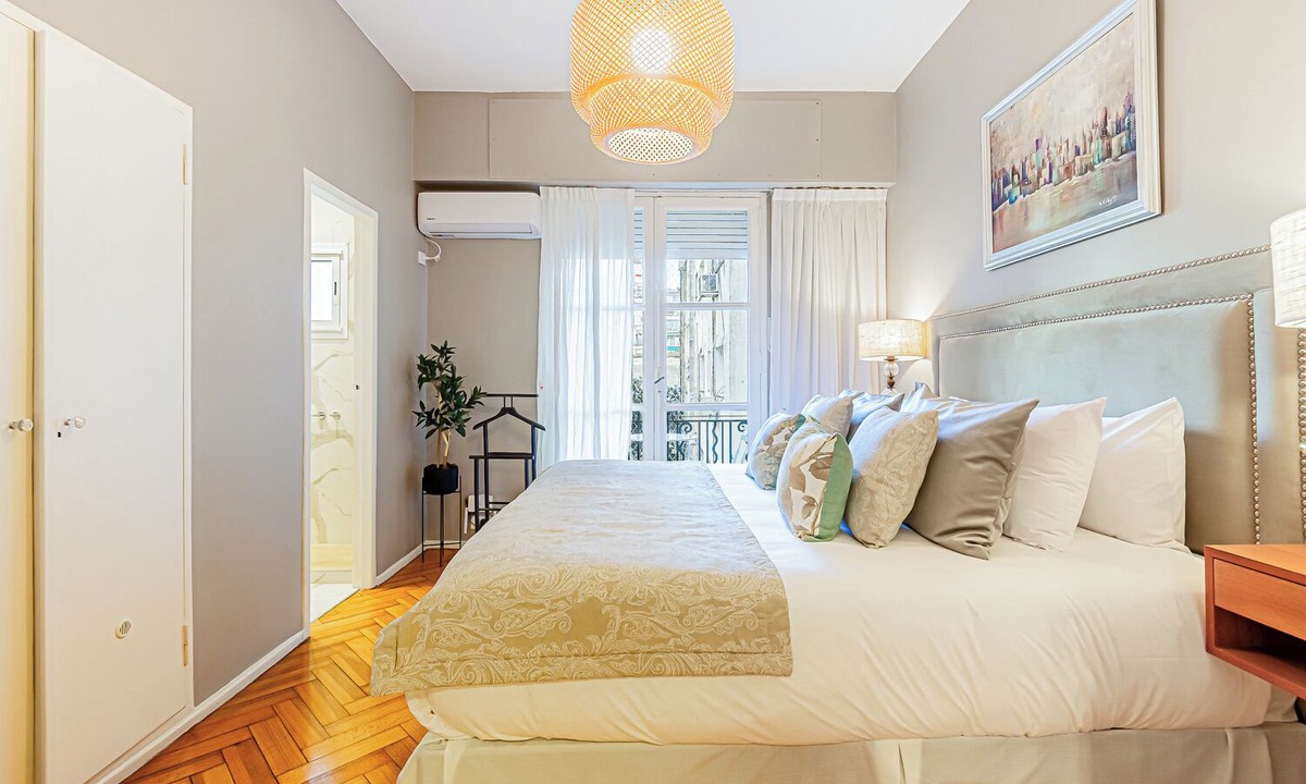 Recoleta Apartment | Elegant French Recoleta | WiFi/SmartTV/Washer