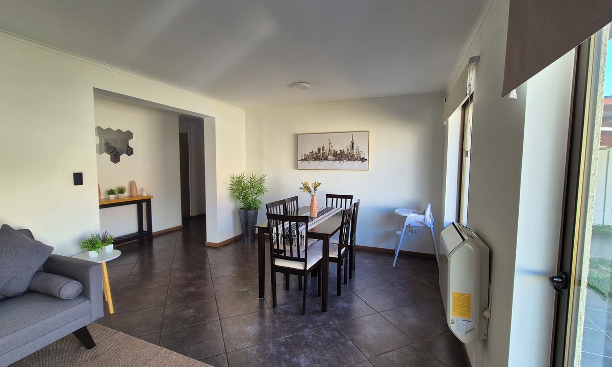 Talca House | 3-bedroom house in serene Maule with cool hot AC