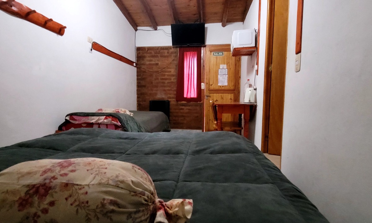 Dina Huapi Cabin | Cabañas Clarita