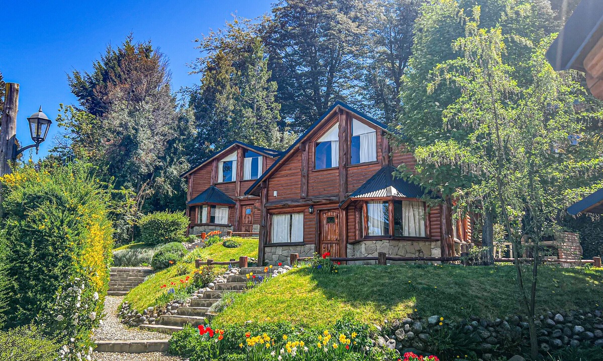 Llao Llao Cabin | Charming cabin in Bariloche, near the lakes and Puerto Pañuelos.
