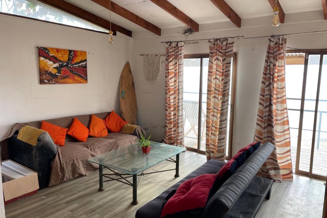Concon Cabin | Surf Academy Concón House