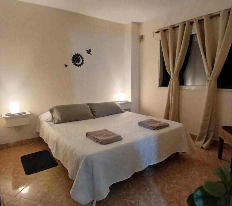 Munro Apartment | Casa Serena Dpto totalmente equipado Confortable Luminoso Buena ubicación