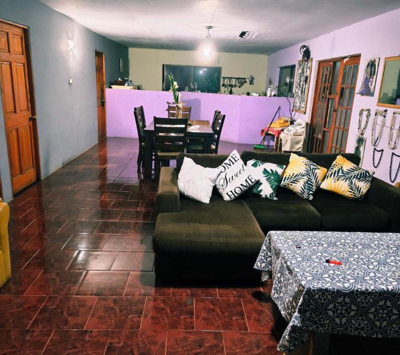 Hanga Roa House | Hare maohi