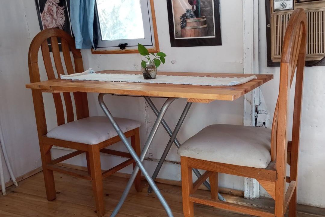 Carpinteria Apartment | Mostepa