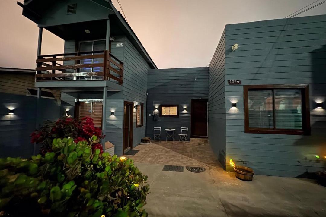 San Antonio House | Habitacion Deluxe, Wi-Fi, desayuno gratis y a minutos del crucero!