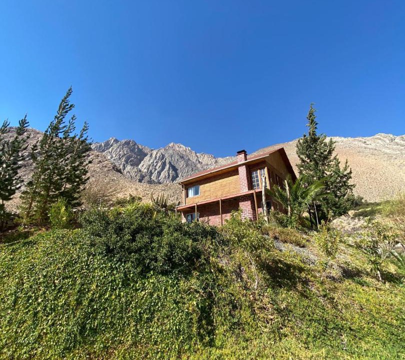 Paiguano Ski Chalet | Hermosa casa para 8 Personas con tinaja - Cochiguaz-Valle De Elqui