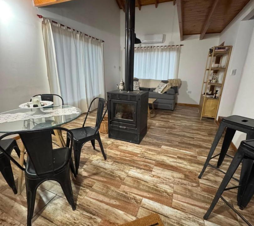 Lanin National Park House | Refugio Los Manzanos