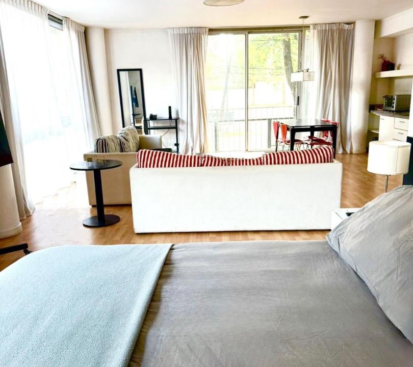 Martinez Apartment | Departamento en Av Libertador con vista a la avenida