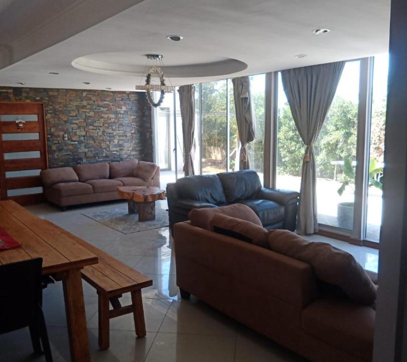 Lampa Cabin | la casa del cerro