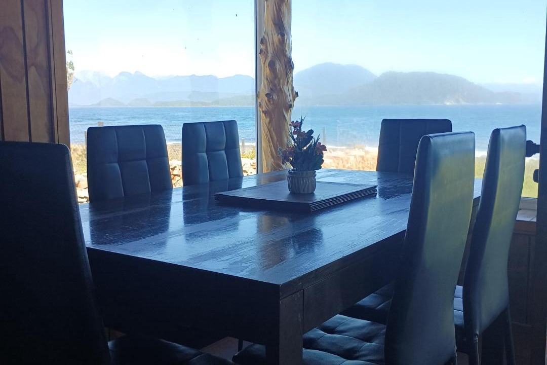 Hualaihue House | CABAÑA HUALAIHUE AUSTRAL