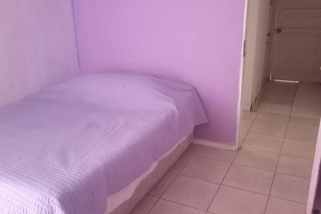 La Serena House | Pieza con baño privado y cama doble
