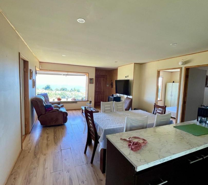 Puerto Varas House | Casa con acceso directo al lago y hermosas vistas