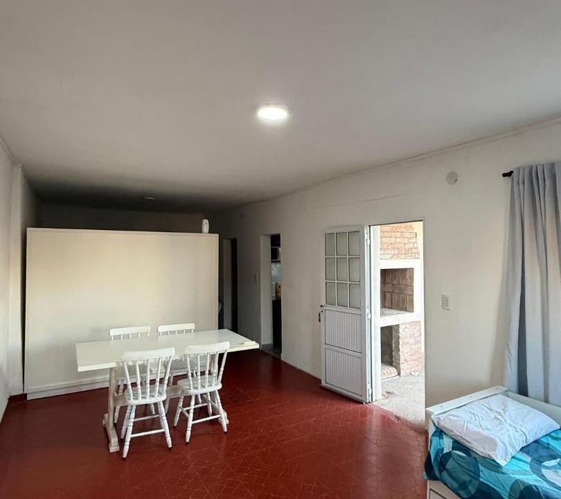 Leones Apartment | Bruma