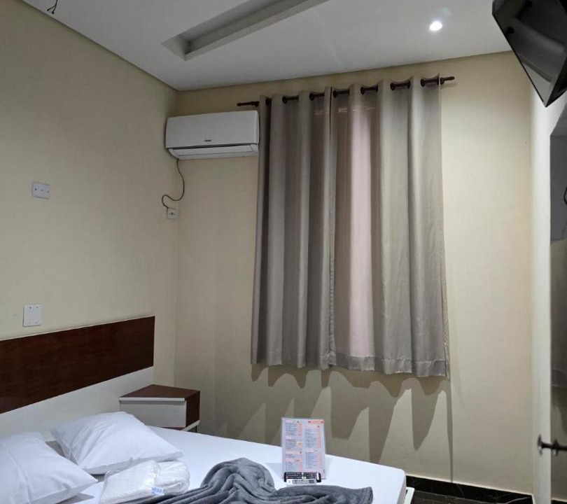 Santos Hotel | Hotel Centro Santos Próximo ao Porto e Rodoviária