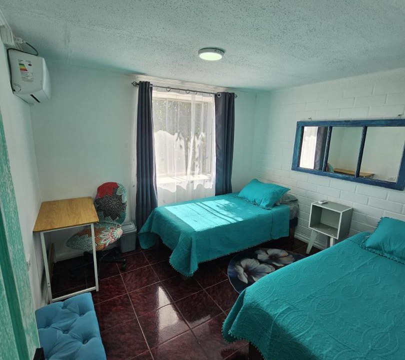 Pudahuel Bed & Breakfast | Shalom MatSofy
