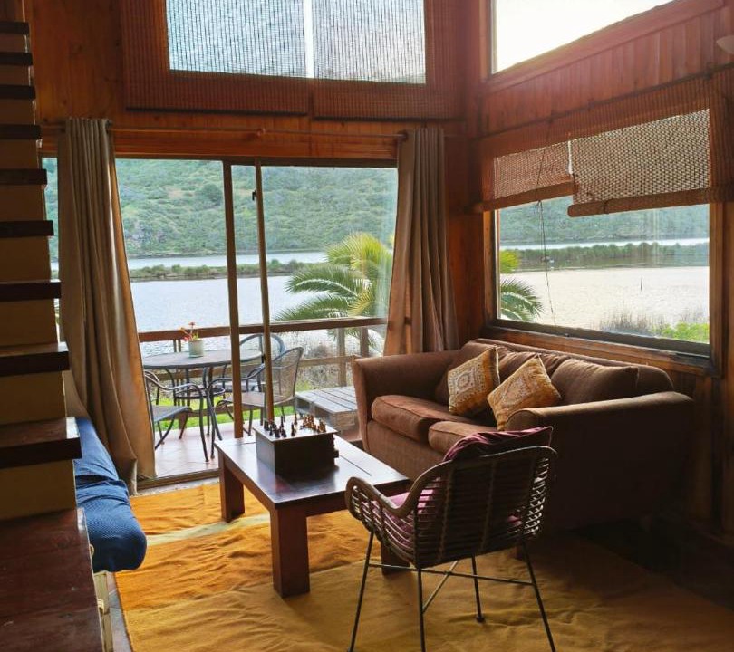 Pichilemu Ski Chalet | Cabaña en Pichilemu Cahuil vista a la laguna