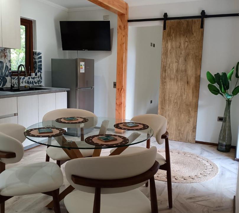 Ensenada Ski Chalet | Cabañas Los Volcanes Ensenada Puerto Varas