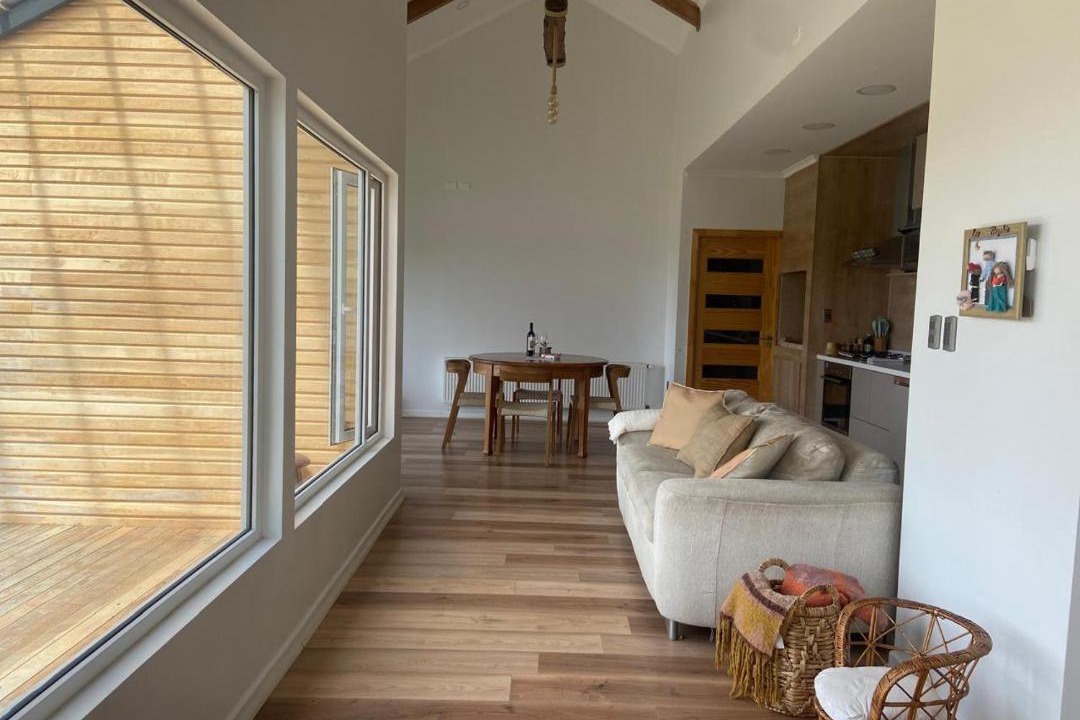 Punta Arenas House | Casa cálida vista al Estrecho y entorno natural