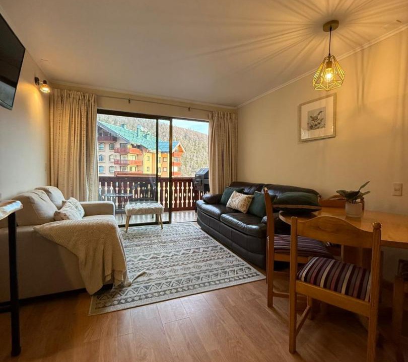 Pinto Apartment | Nevados de chillan , edificio los coigues
