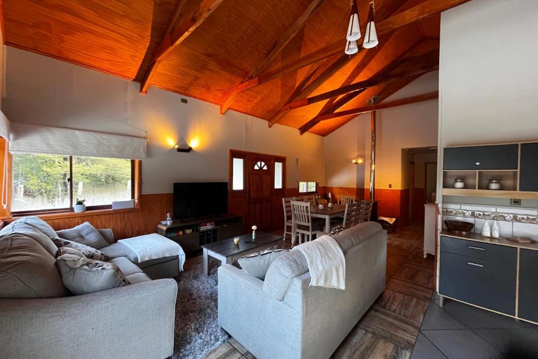Curacautin House | Cabaña nieve, tinaja y vista al volcan