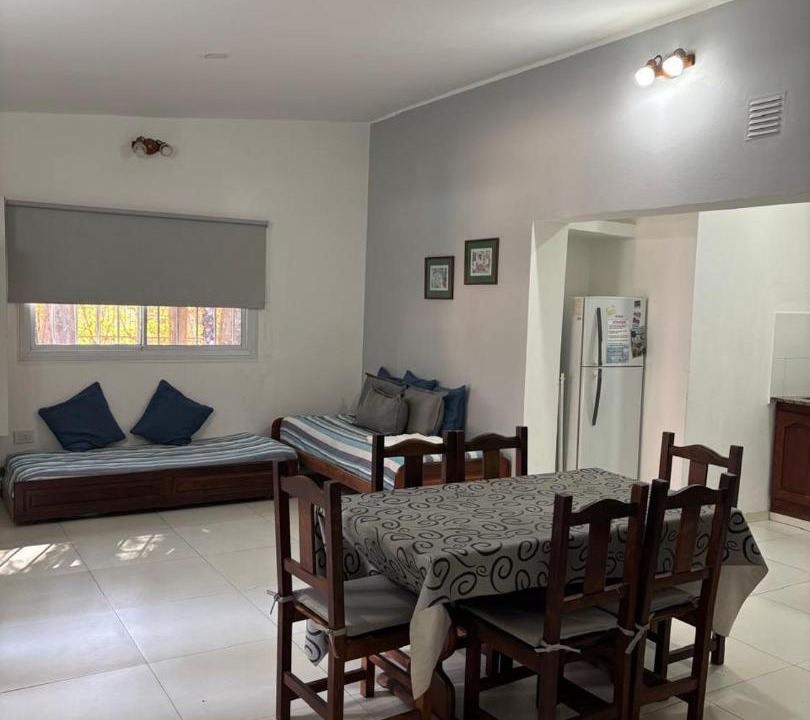 Potrero de los Funes Apartment | Piscoyaku Apart-Amplio parque con cancha de padel, voley y futbol