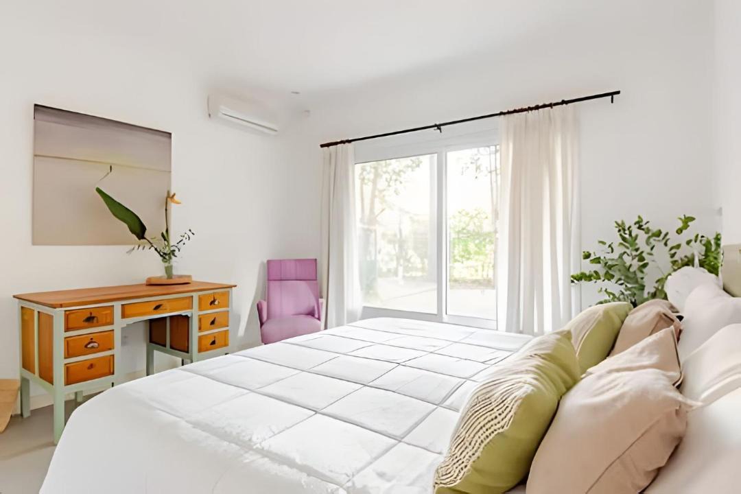 Del Viso Apartment | Casa privada con pileta climatizada, gran parque y parrilla en Pilar