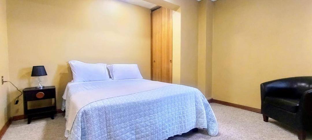 Angol Hostel | Albergue AH
