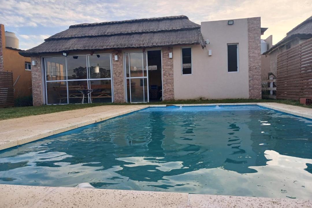 General Rodriguez House | Casa 3 dormitorios en Barrio Privado con vigilancia en Haras el Terraplen, General Rodriguez, con Pileta, quincho, parrilla