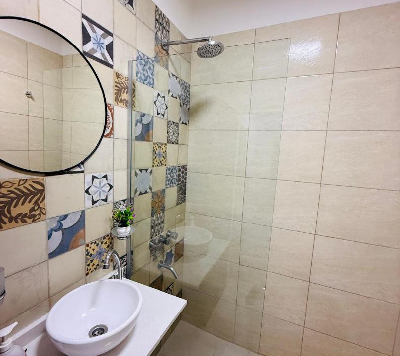 Florida Apartment | Departamento en Vicente López hasta 6 personas ubicacion inmejorable , 100 metros del tren , cerca de River, tecnopolis , a pasos tenes todo
