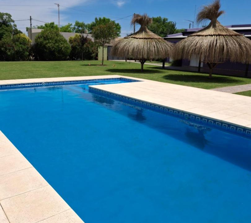 Empalme Lobos House | Quinta TRI-VAL